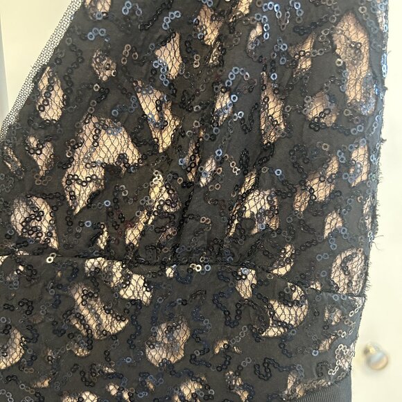 BCBG MaxAzaria Katarina Sleeveless Sequined Open Back Cocktail Dress Size 4 - Picture 4 of 8